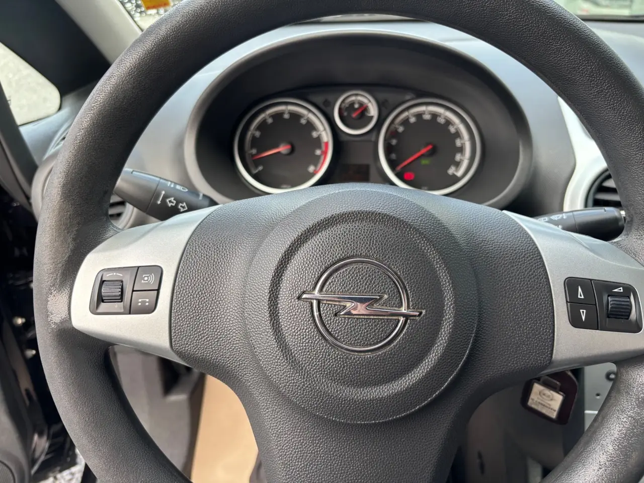 Billede 15 - Opel Corsa 1,2 16V Cosmo