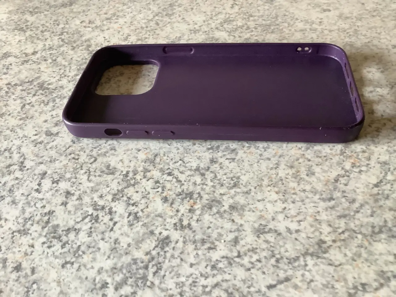 Billede 4 - Helt nyt silikone cover til iPhone 14 pro Max