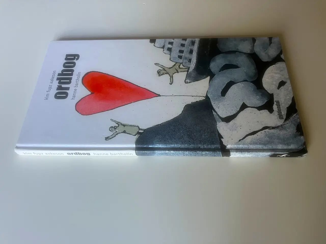 Billede 3 - Ordbog. Af Kim Fupz Aakeson