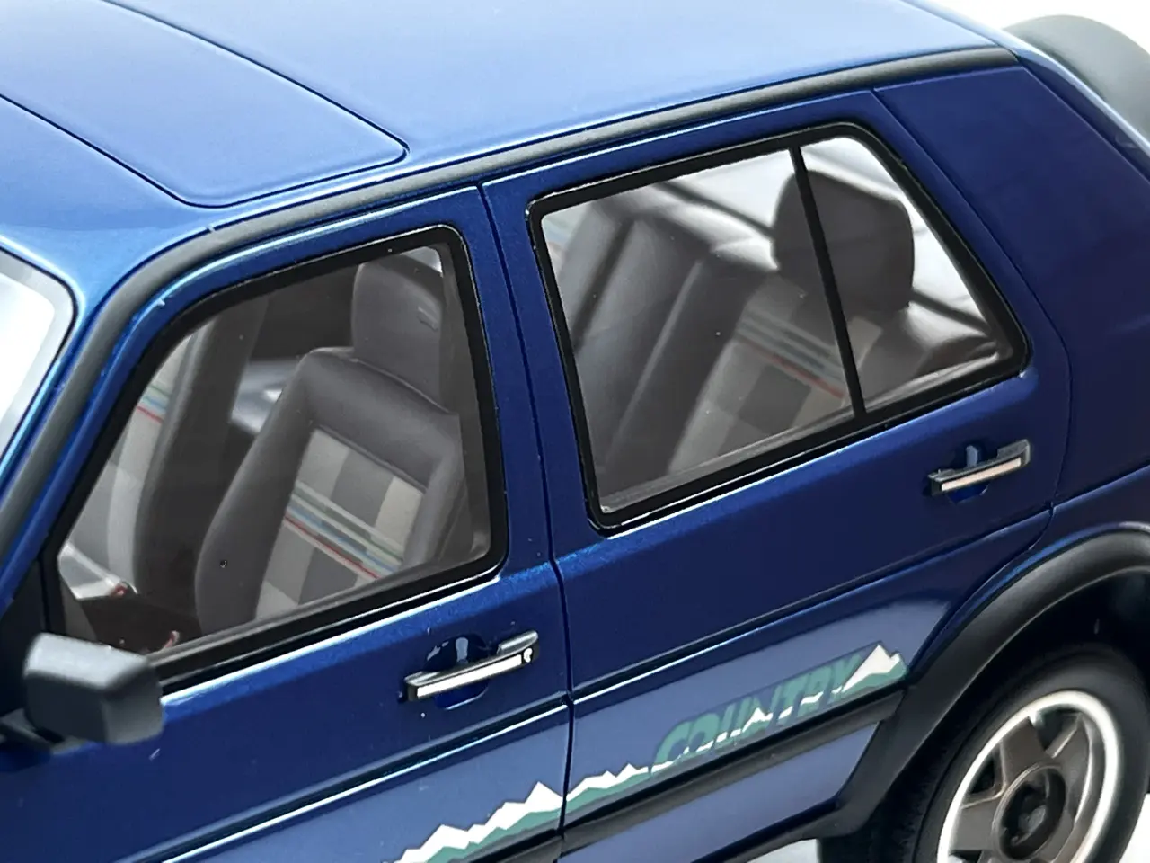 Billede 3 - 1990 VW Golf II Country Limited Edition - 1:18