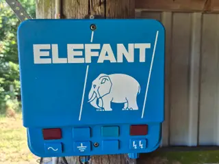 Elefant El Hegn M40 som ny!!!!!