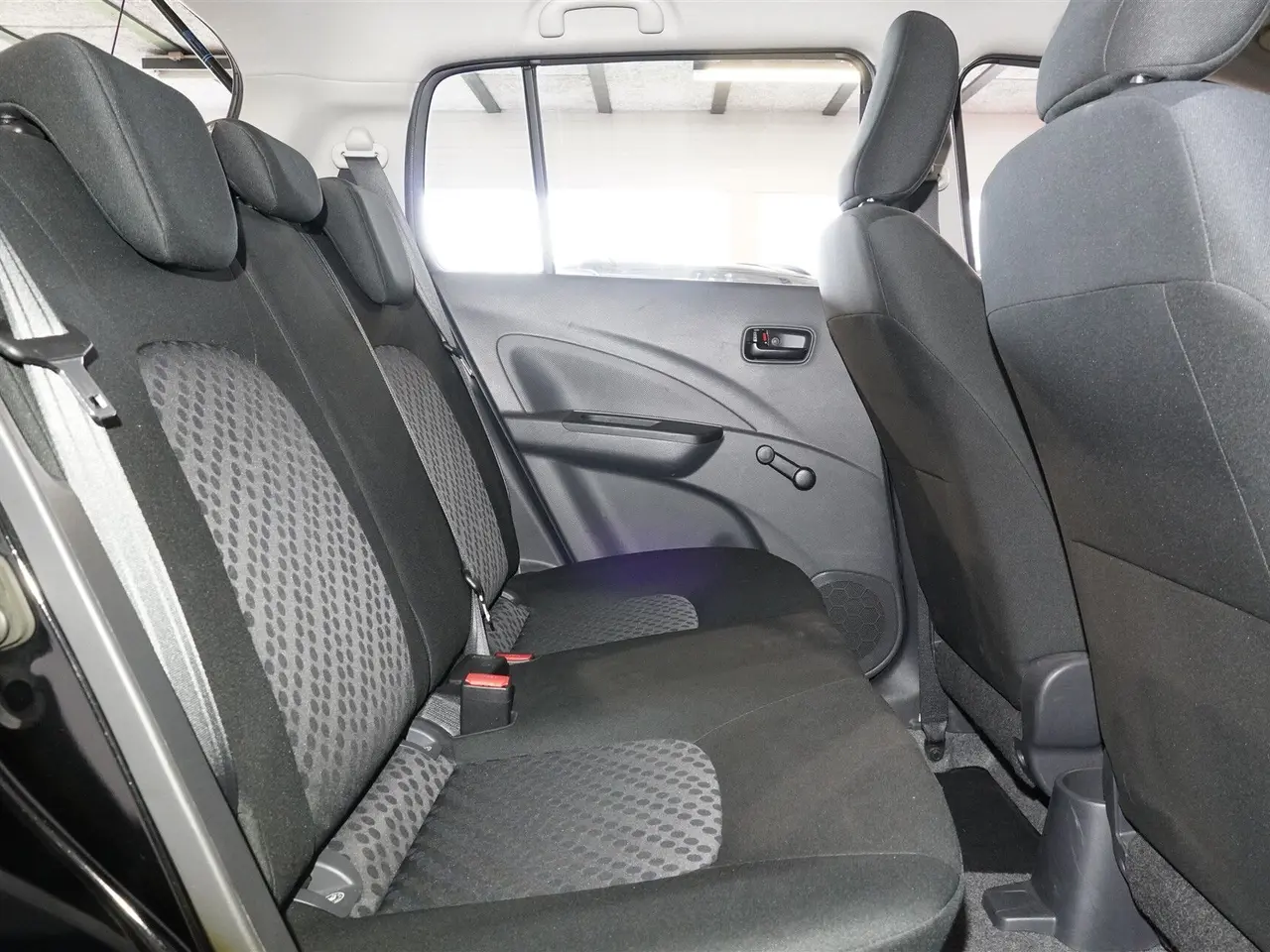 Billede 10 - Suzuki Celerio 1,0 Dualjet 12V Club 68HK 5d
