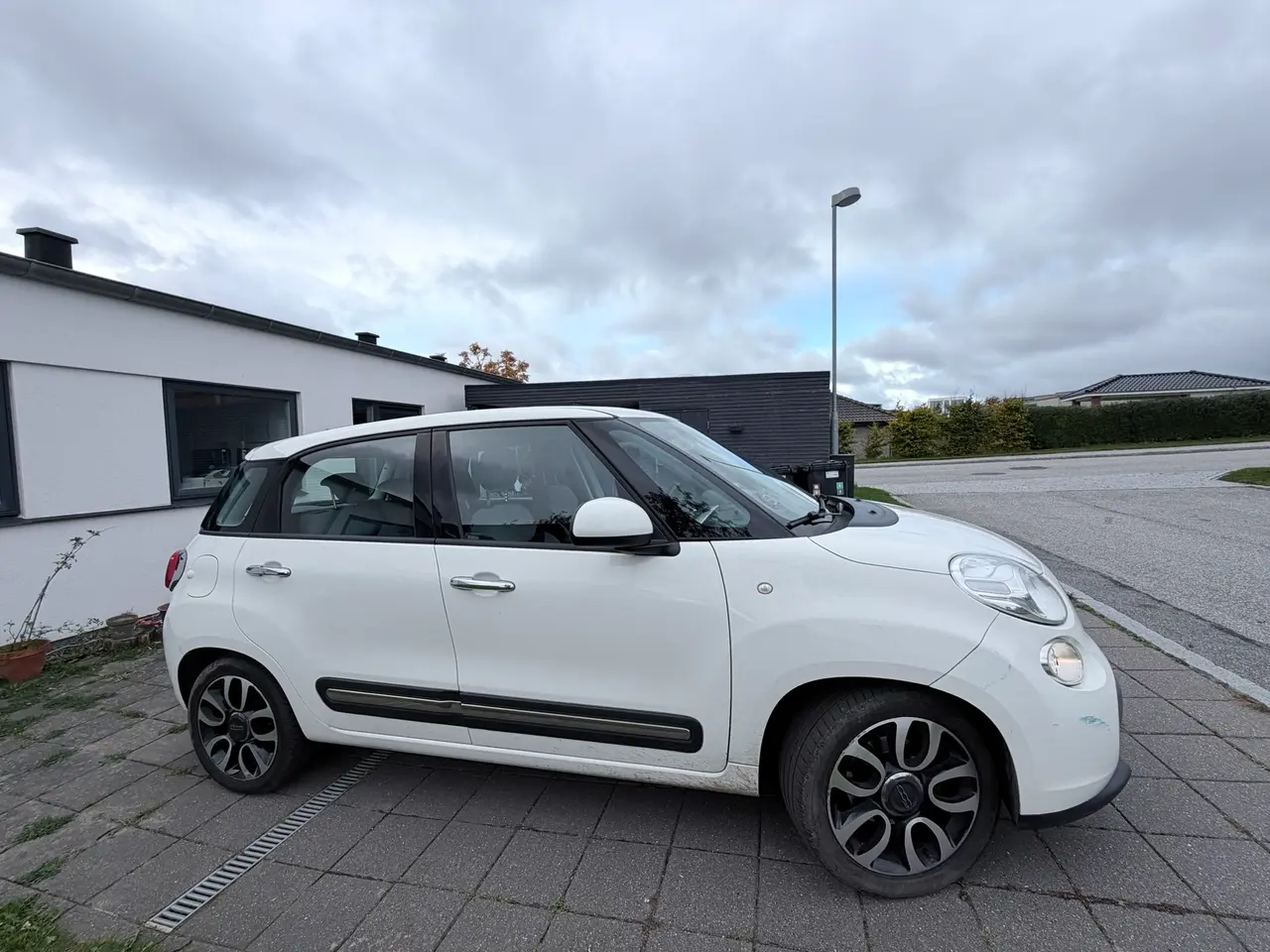 Billede 3 - Fiat 500L 1.4 benzin – rummelig og fleksibel