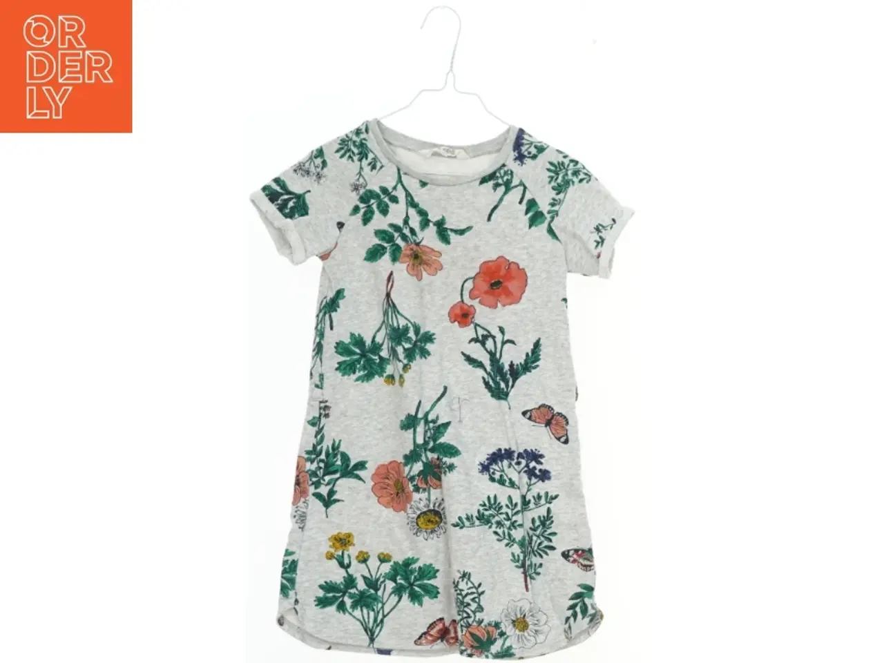 Billede 1 - Blomsterkjole til børn fra H&M (str. 110)