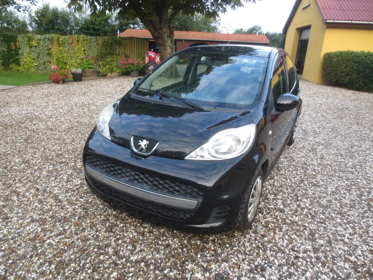 Billede 2 - Peugeot 107. 1.0 i År 10 Uden syn.