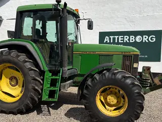 John Deere 6800 John Deere 6800