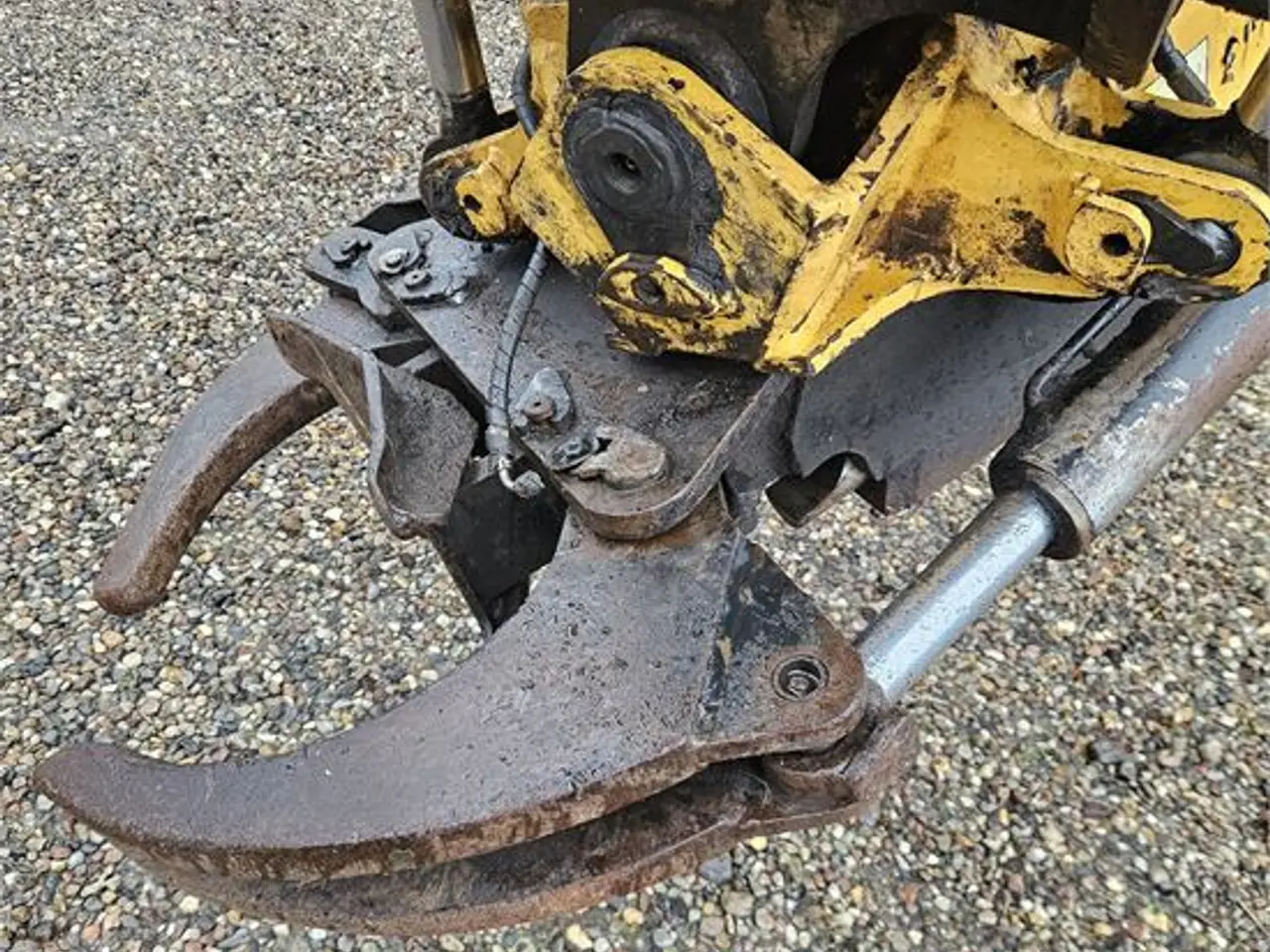 Billede 27 - Case WX165 series 2 - 18 ton - Engcon rototilt