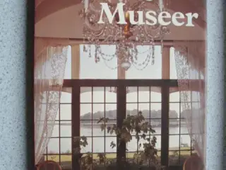 Danske Museer af Jytte Ortmann