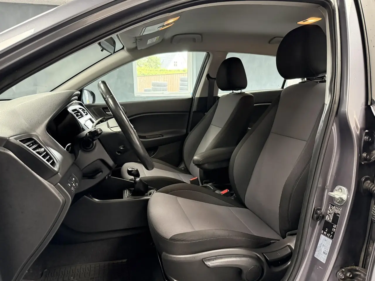Billede 18 - Hyundai i20 1,25 Spring Edition 84HK 5d