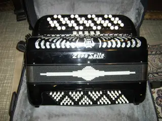 Zero Sette knapharmonika