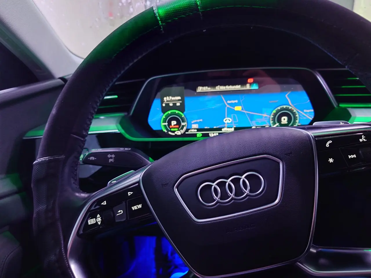 Billede 9 - En dejlig og luksuriøs Audi E-tron 50