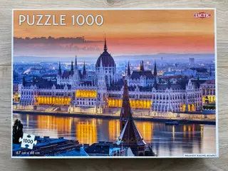 Parliament Building, Budapest 1000 brikker