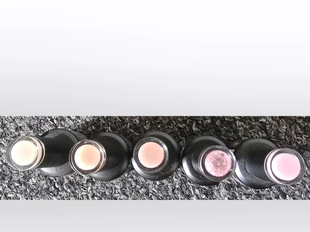 Billede 2 - Helt nye Nailster color coat gellak