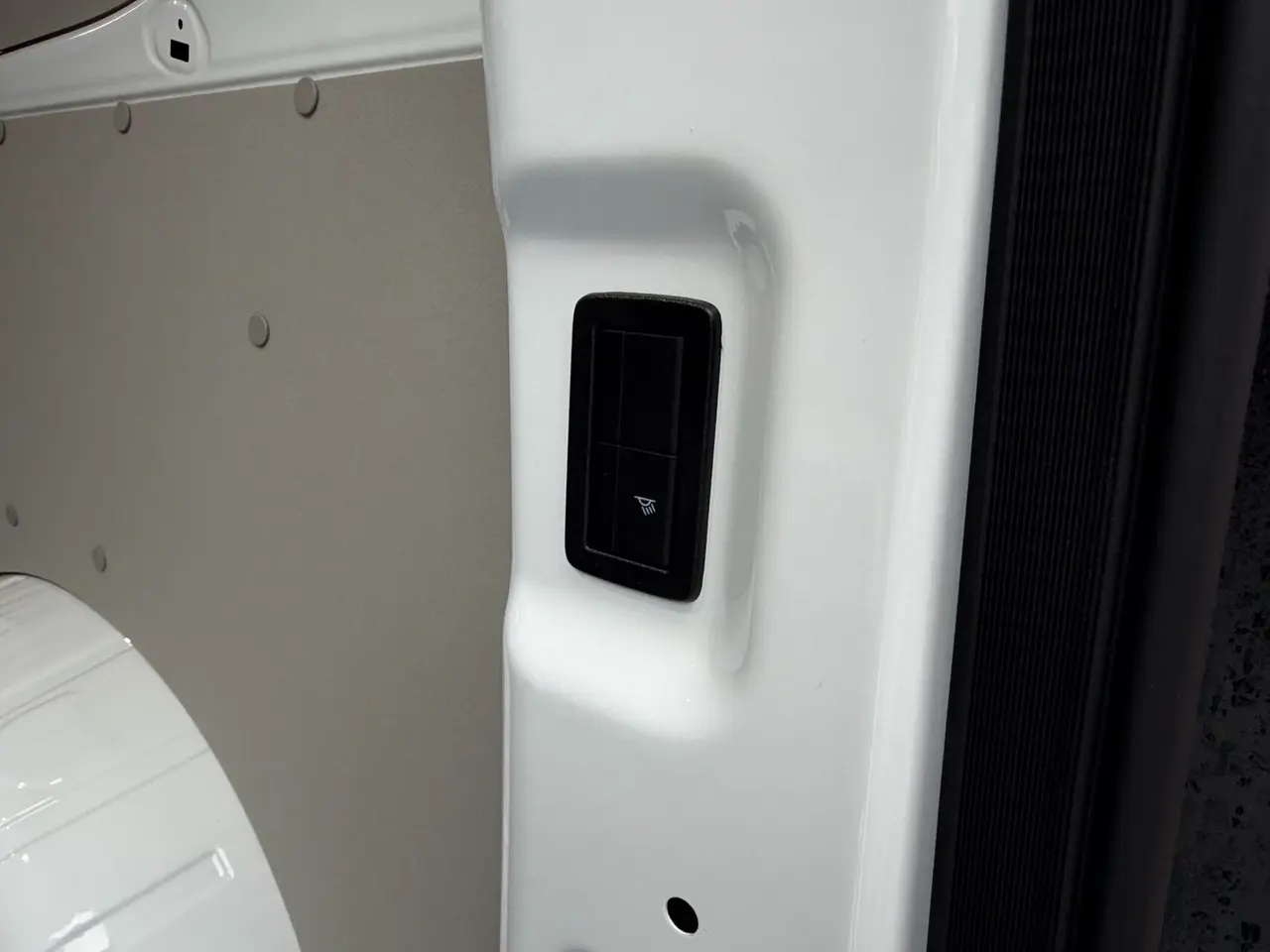 Billede 10 - Ford E-Transit Custom 320 L1 64 Sport