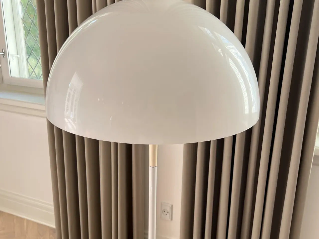 Billede 4 - Verner Panton Panthella gulvlampe