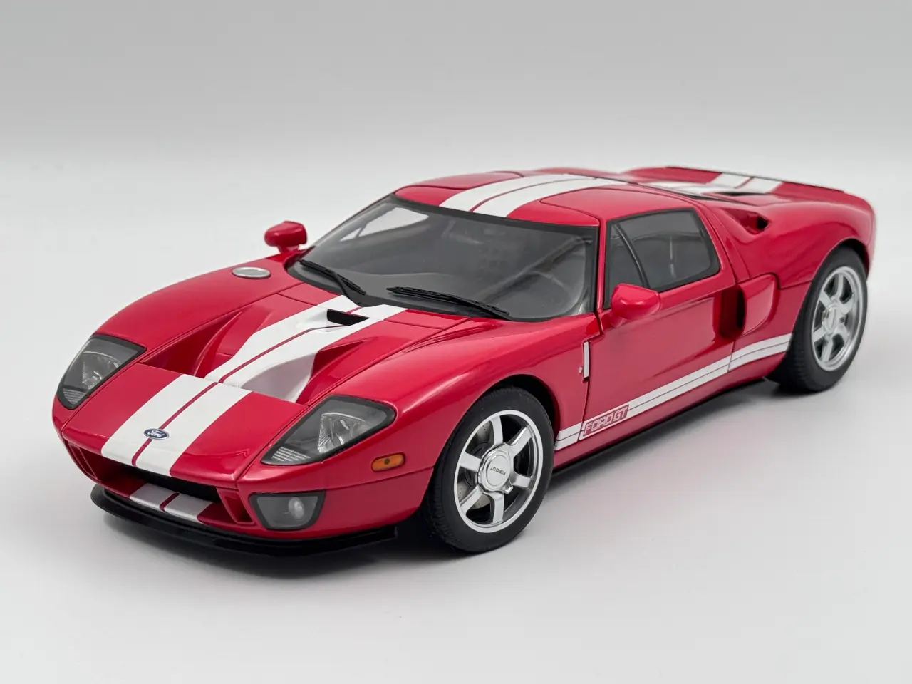 Billede 3 - 2004 Ford GT - AUTOart - 1:18