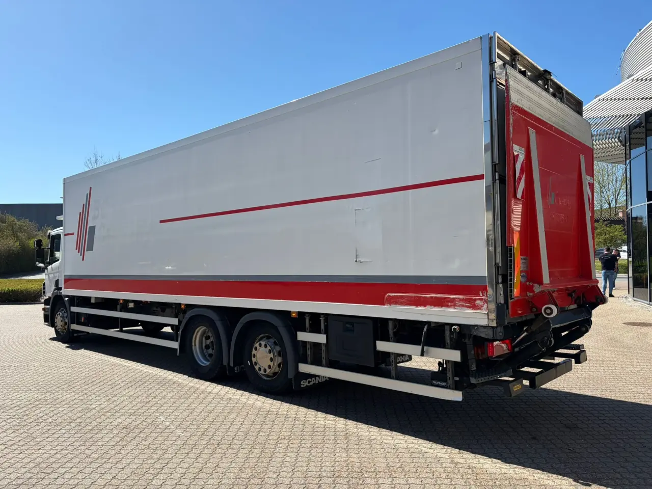 Billede 4 - Scania P320 6x2-4, Køle