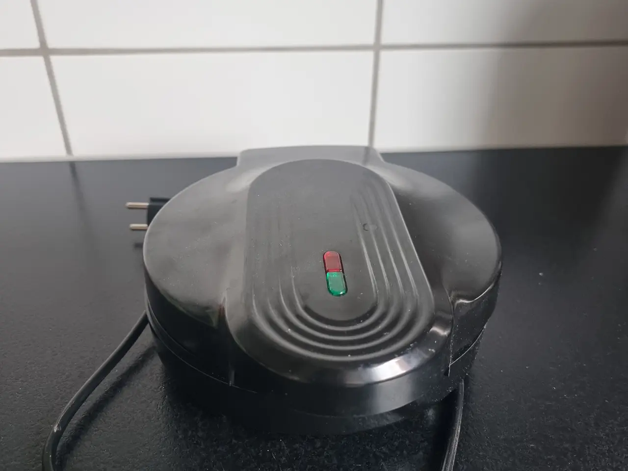 Billede 3 - Sprøde hjertevafler til hyggestunder? EPIQ vaffelj