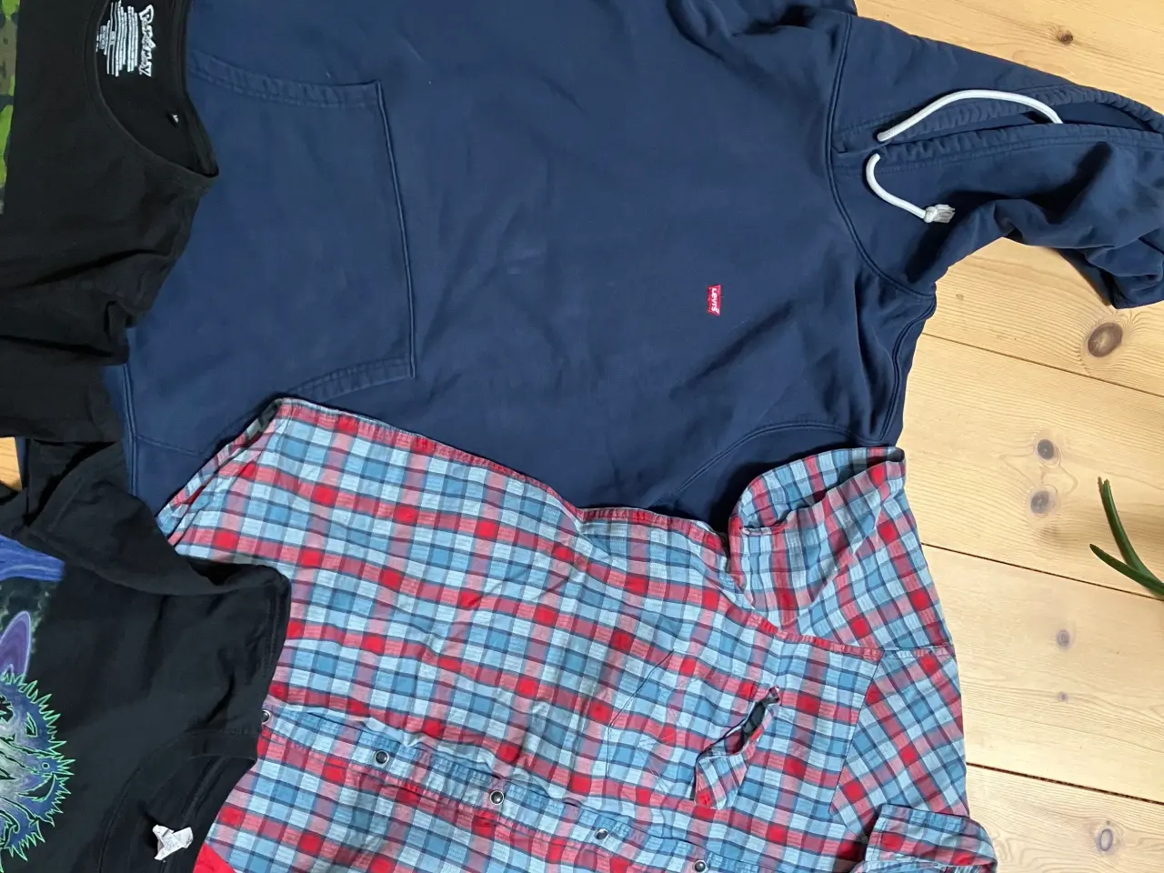 Billede 4 - 12 t-shirts, Hoodie mm