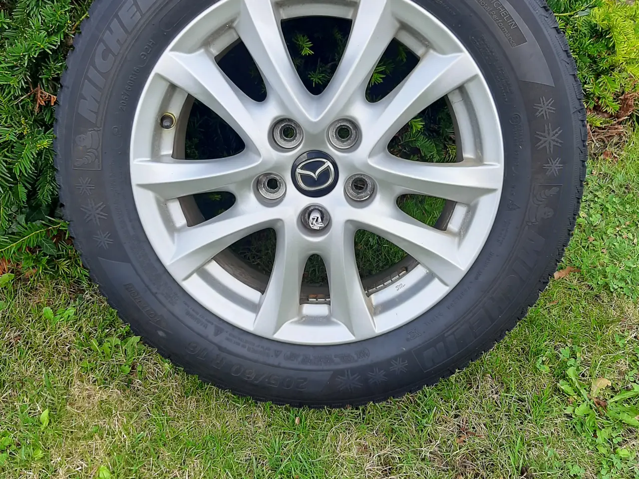 Billede 1 - Vinterhjul MAZDA 3 orginale 205/60 R16 4 Stk.