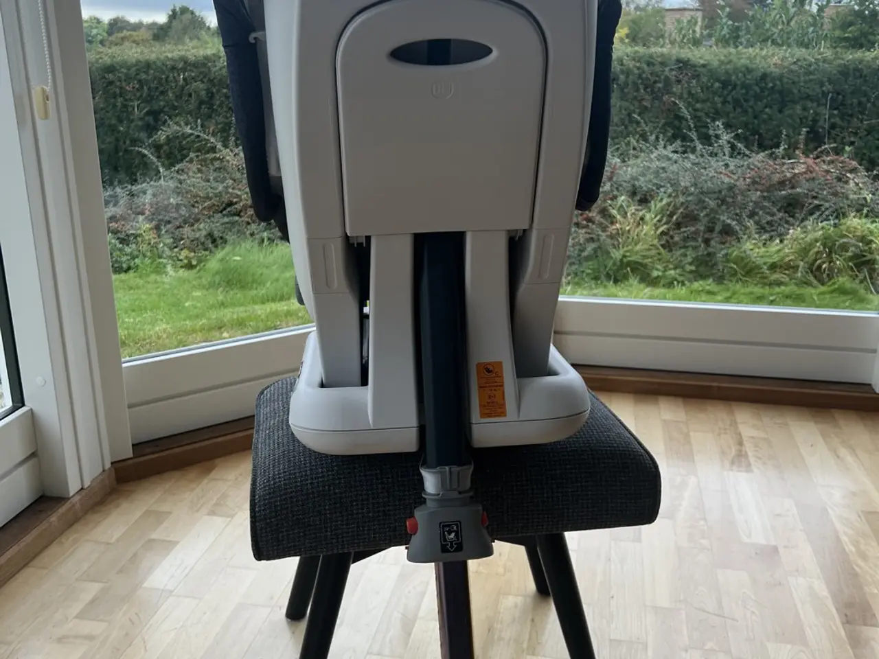 Billede 5 - Römer Max-Fix bagudvendt autostol 0-18 kg ISOFIX