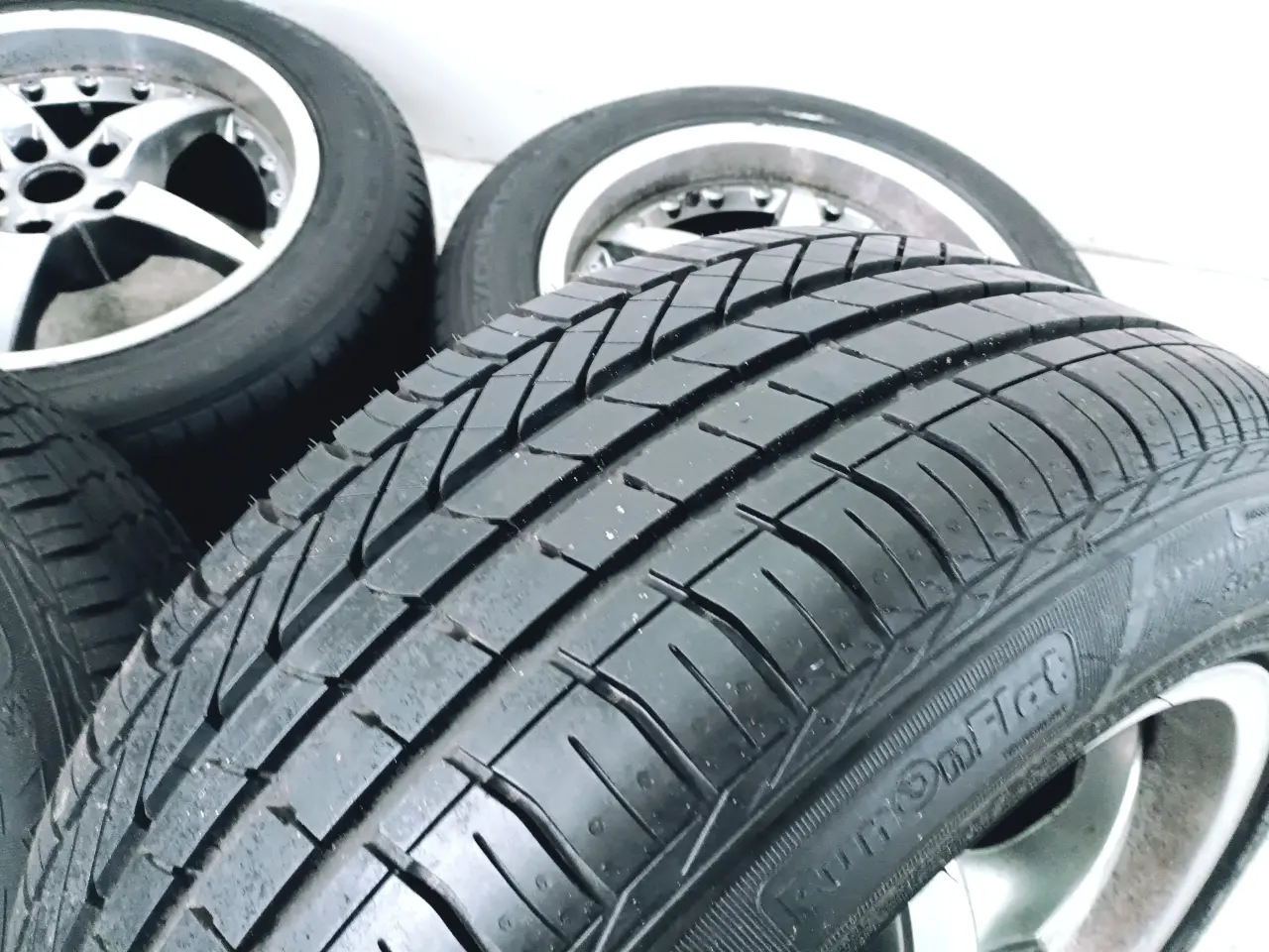 Billede 7 - 5x114,3 17" ET30 nav 70ø Racing sommersæt