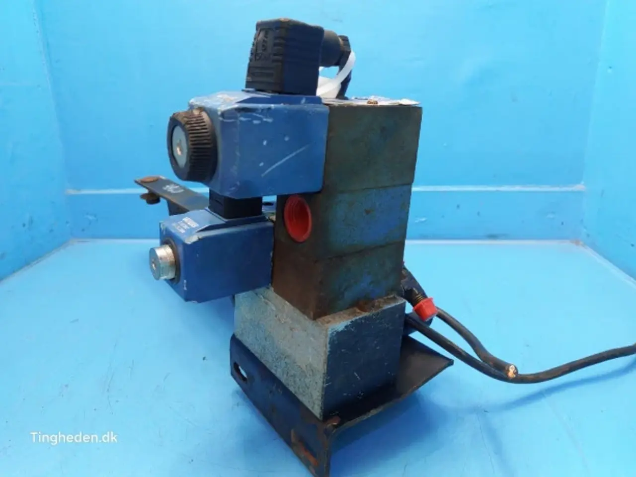 Billede 4 - New Holland 4860 Ventilblok 9837652