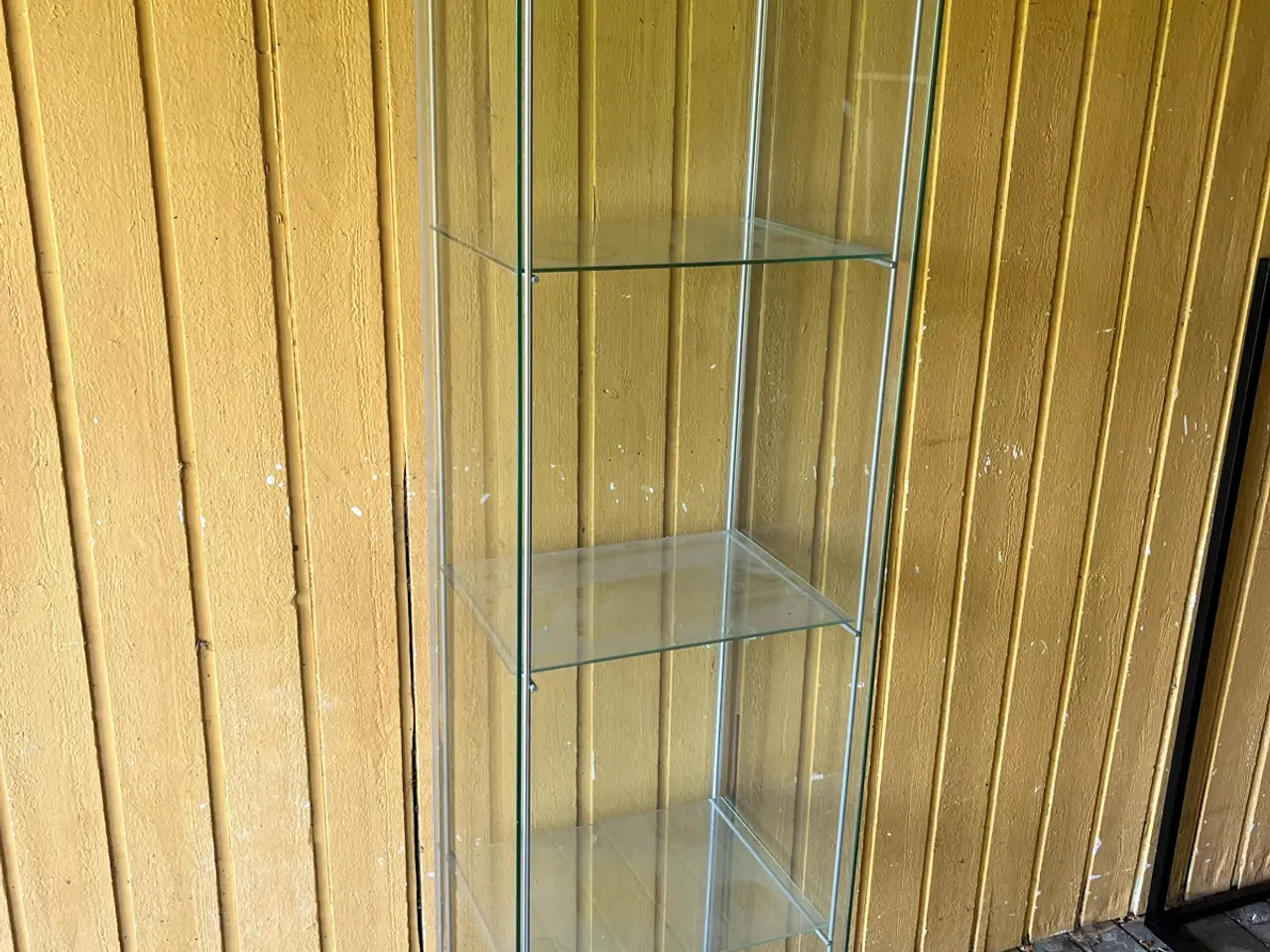 Billede 2 - Glas skab.