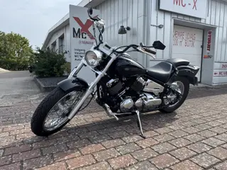 Yamaha XVS 650 Drag Star