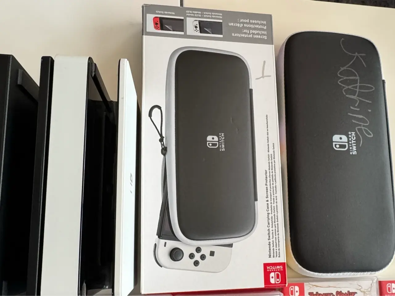 Billede 2 - Nintendo Switch luksuspakke: OLED + Gen 1 