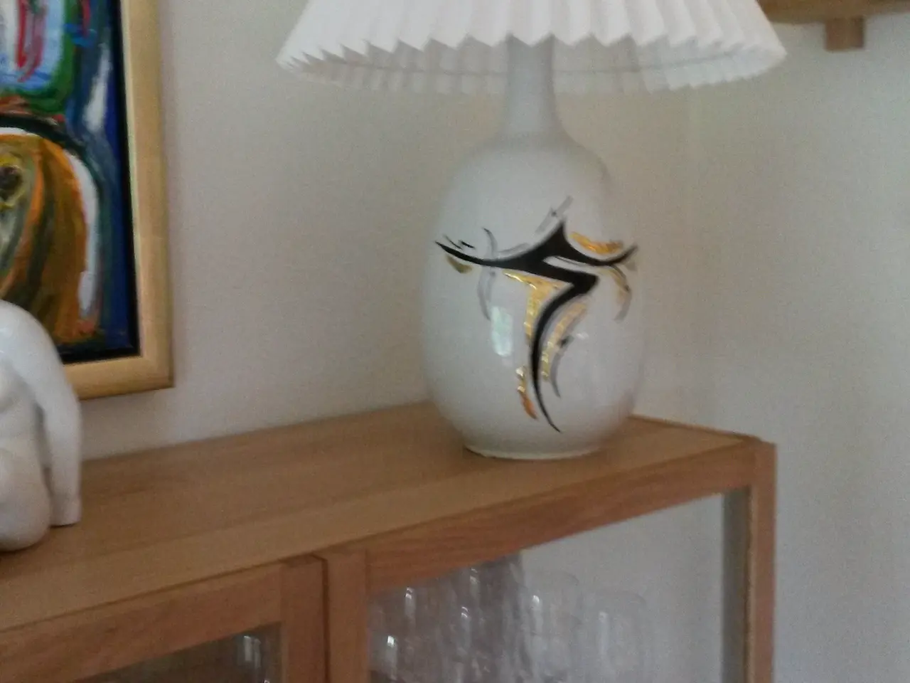 Billede 4 - stor smuk bordlampe med helt ny skærm.
