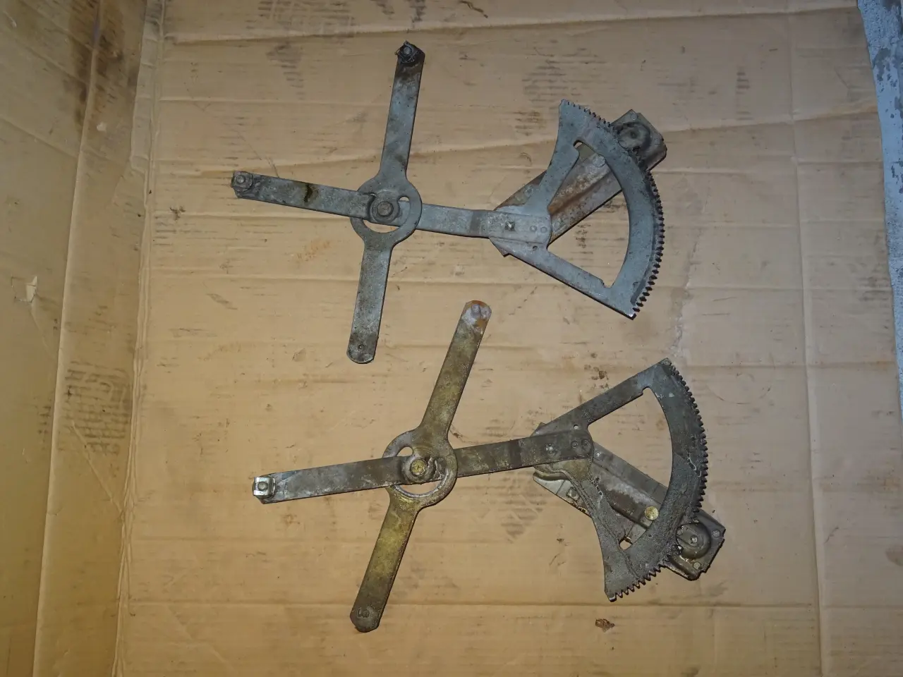 Billede 2 - Volvo 144,145,164 rudehejs