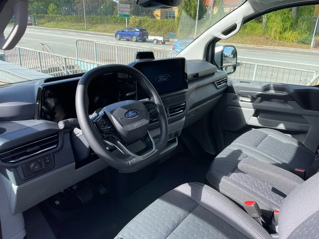 Billede 6 - Ford E-Transit Custom 340 L2 71 Limited