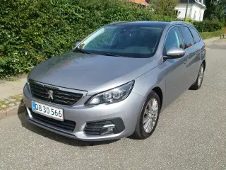 Peugeot 308 1,6 BlueHDi 120 Allure Sky SW