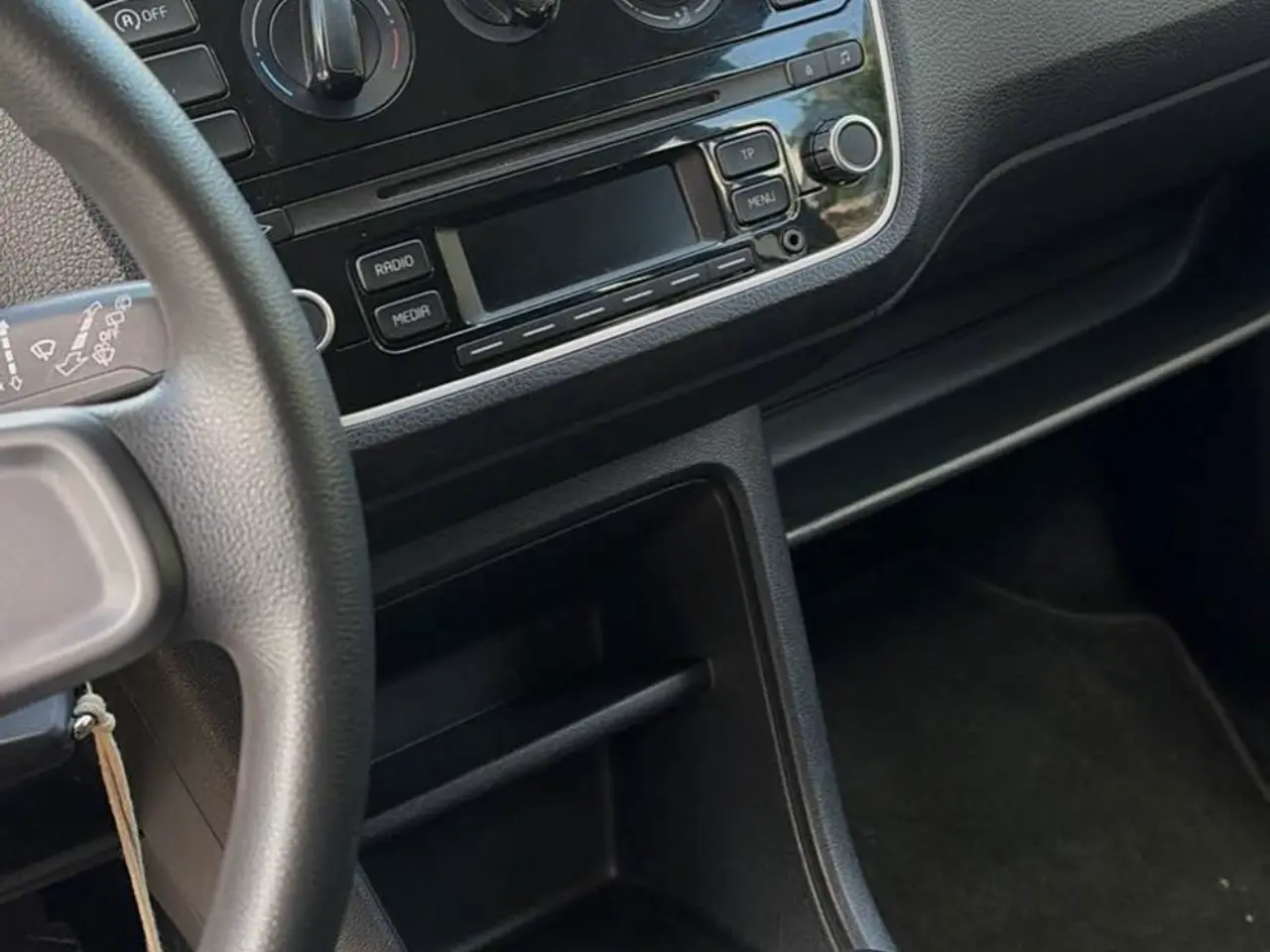 Billede 4 - Nysynet VW up fra 2013