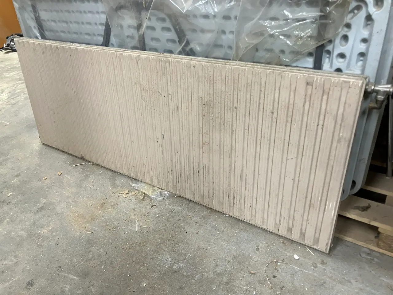 Billede 1 - Radiator PK2 incl termostat