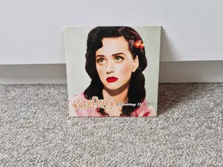 Katy Perry - Thinking Of You (Single)