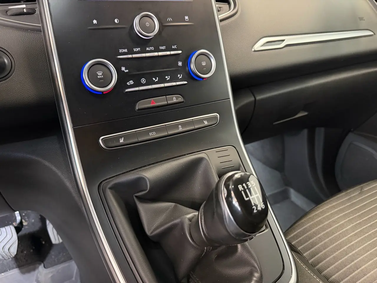Billede 13 - Renault Grand Scénic 1,2 Energy TCe Zen 130HK 6g