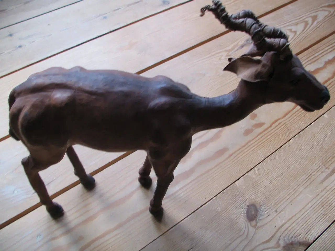 Billede 4 - Thomsons gazelle i læder