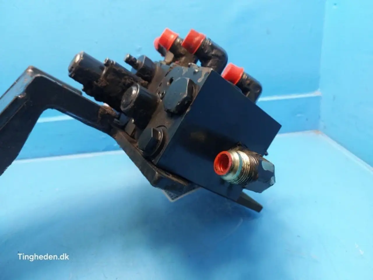Billede 10 - Valmet 8050 Hydraulikventil 32536400
