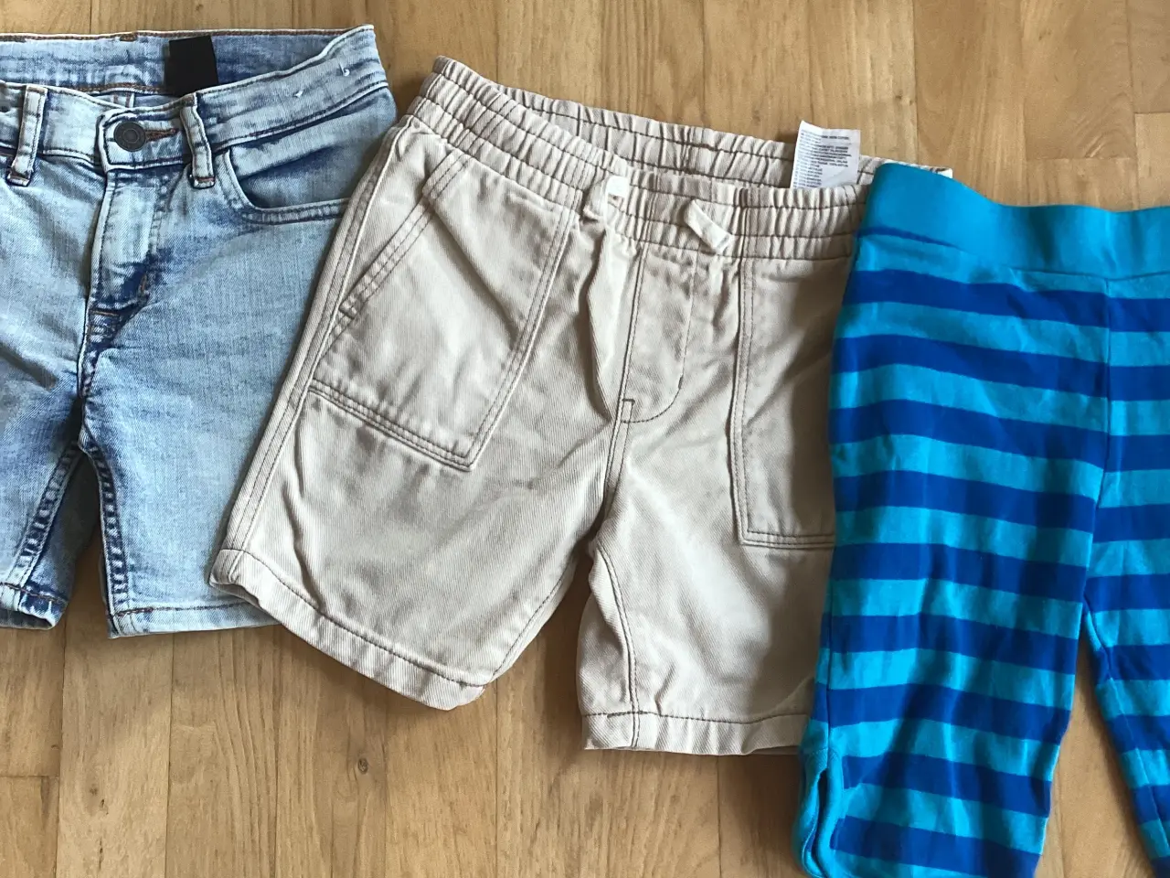 Billede 1 - Shorts pakke str. 110
