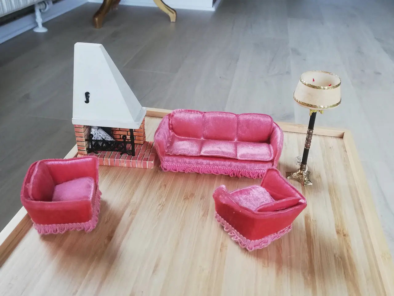 Billede 1 - Dukkehusmøbler til Lundby dukkehus