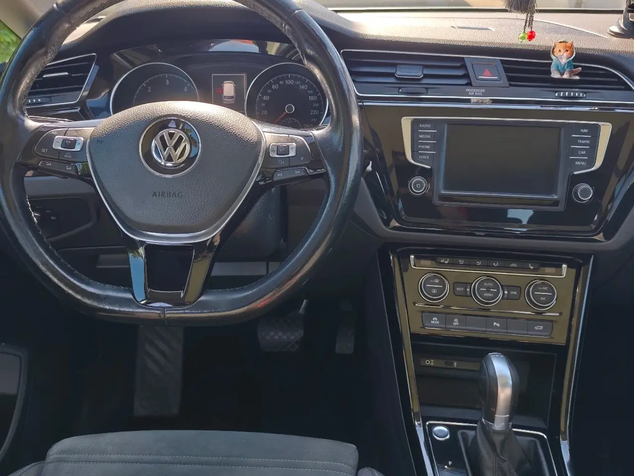 Billede 7 - VW TOURAN 190 HK. LUXUS MODEL
