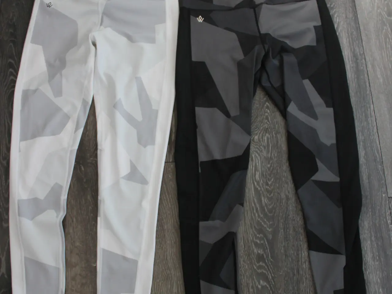 Billede 1 - Tights, Workout Empire, str. L NSN