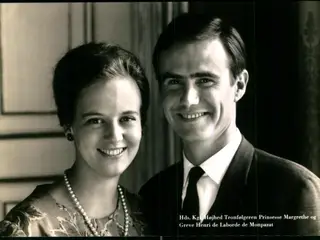 Tronfølgeren Prinsesse Margrethe og Greve Henri de Laborde de Moupszat - Stender 2310/35 - Ubrugt