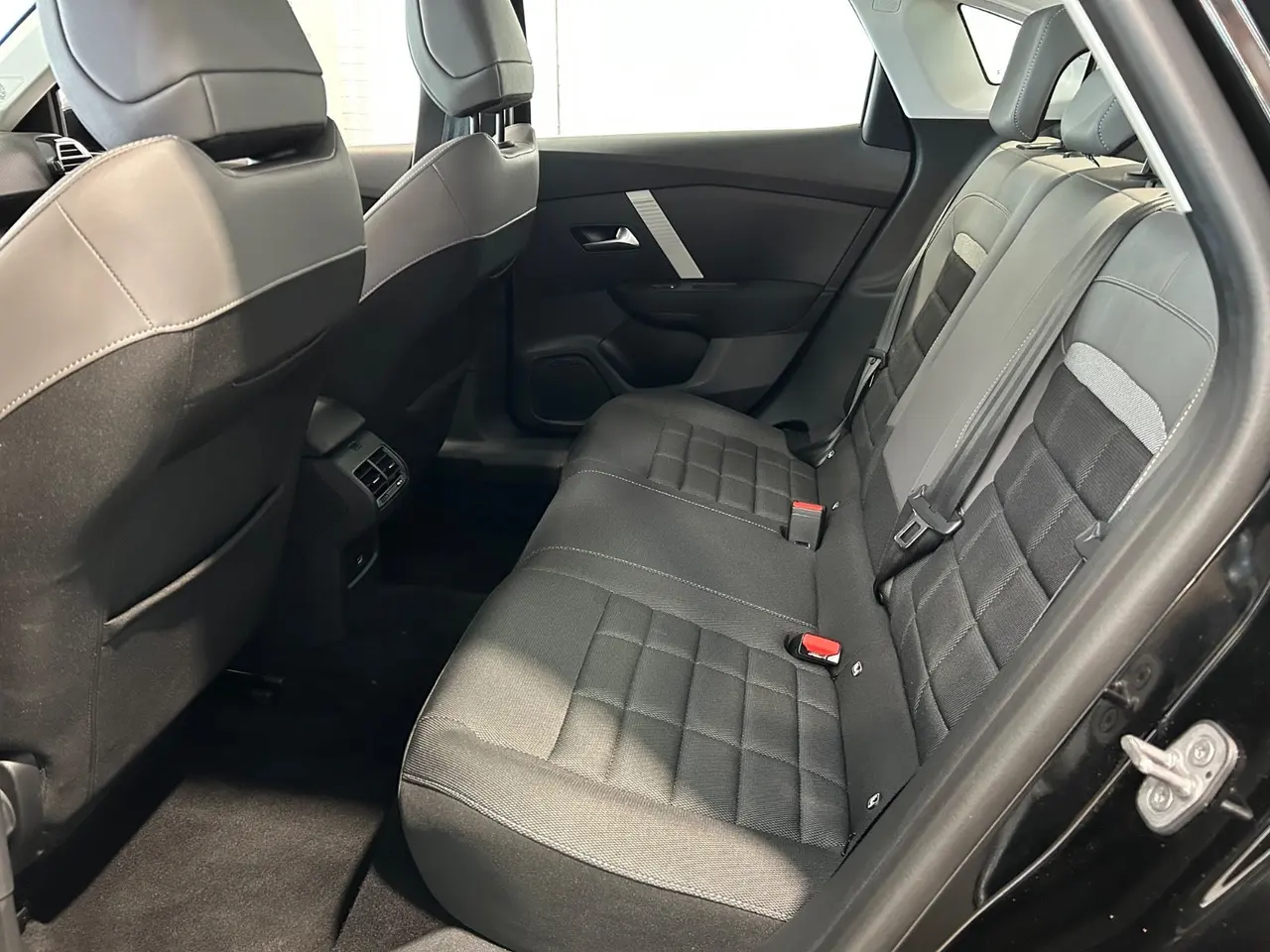 Billede 7 - Citroën ë-C4 X 54 Plus