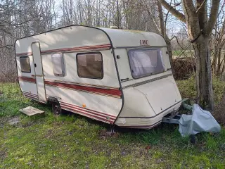 CAMPINGVOGN - LMC - ældre og BILLIG !