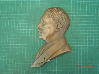 Bronzerelief af A.H. 1930erne.