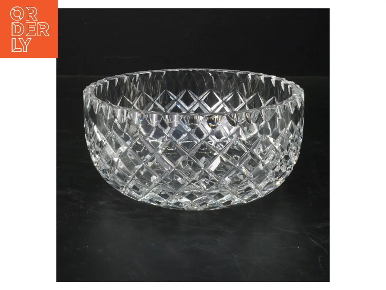 Billede 1 - Glasskål med diamantmønster (str. 16 cm)