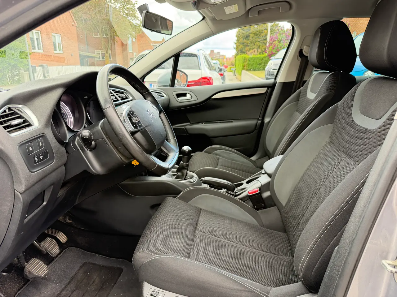 Billede 9 - Citroën C4 1,6 BlueHDi 100 Millesime 5d sælges 